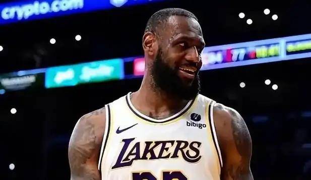 风云突变克里夫兰骑士转会期止住颓势，全明星赛版图或变，球迷炸锅，数据趋势出现新变化(克利夫兰骑士2016夺冠回放)